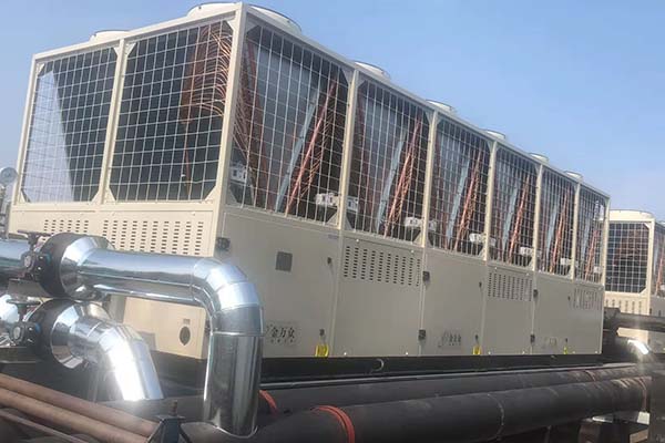 空調管道橡塑保溫施工